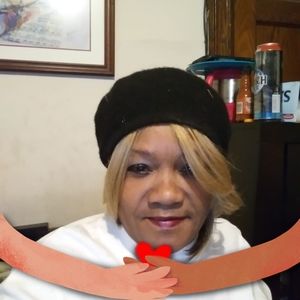 Meet your Posher, Yolanda